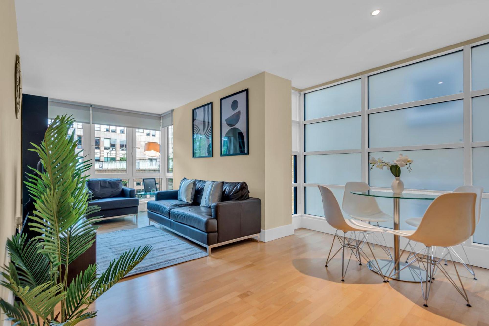 Mysquare One Bedroom Serviced Apartment Near St Paul'S Blackfriars Londýn Exteriér fotografie