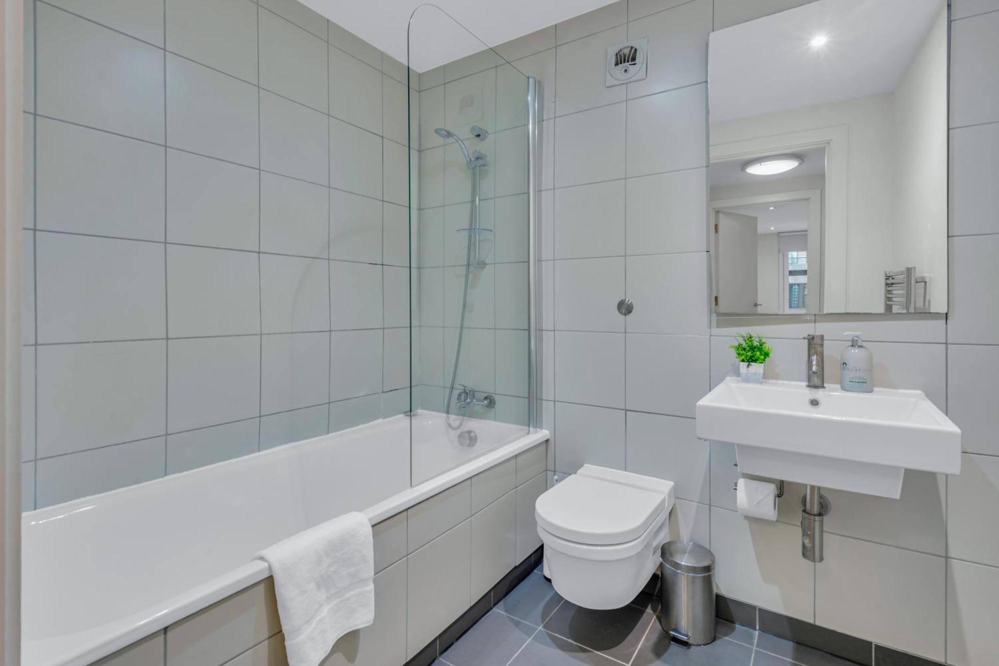 Mysquare One Bedroom Serviced Apartment Near St Paul'S Blackfriars Londýn Exteriér fotografie