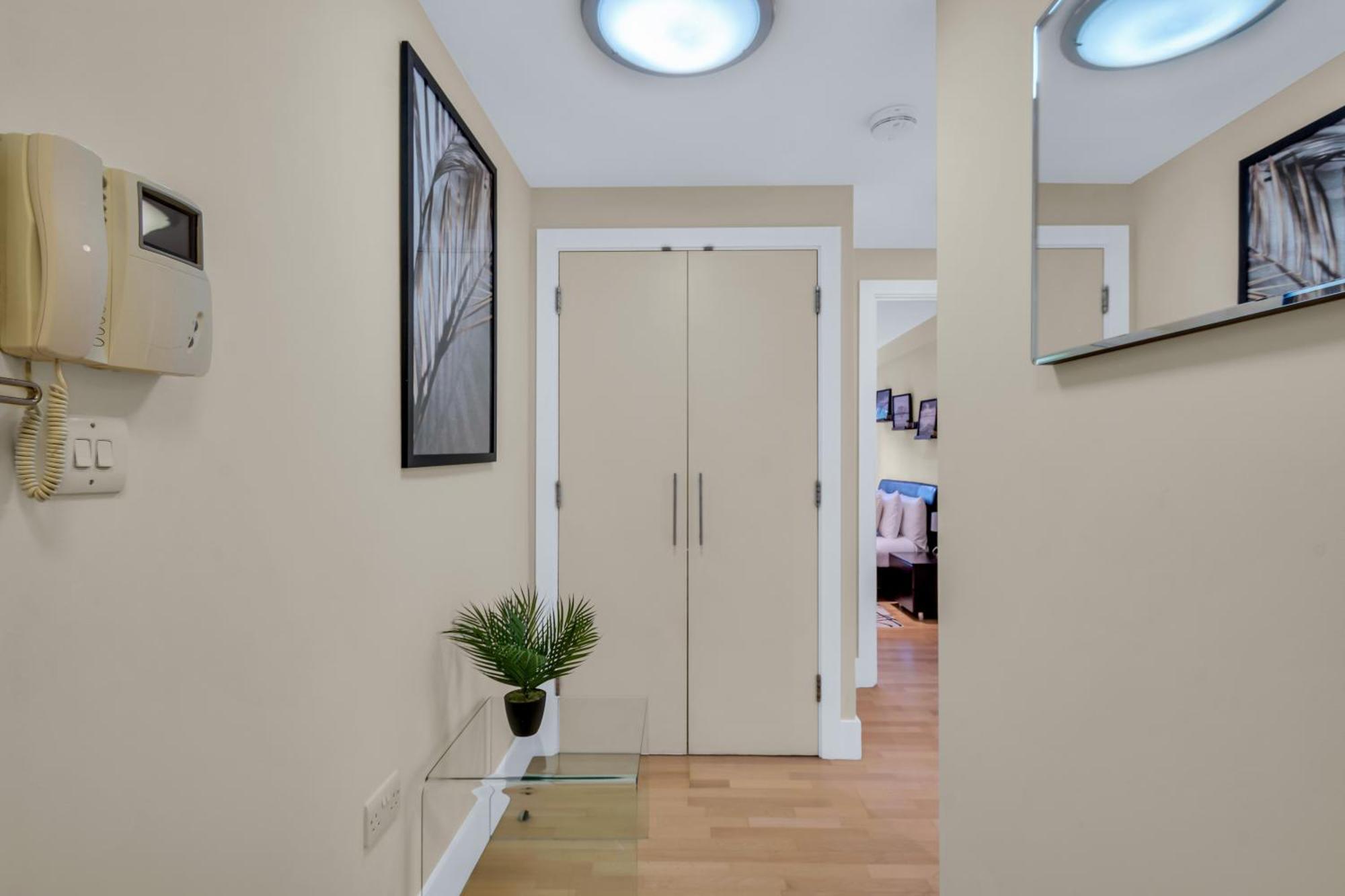 Mysquare One Bedroom Serviced Apartment Near St Paul'S Blackfriars Londýn Exteriér fotografie